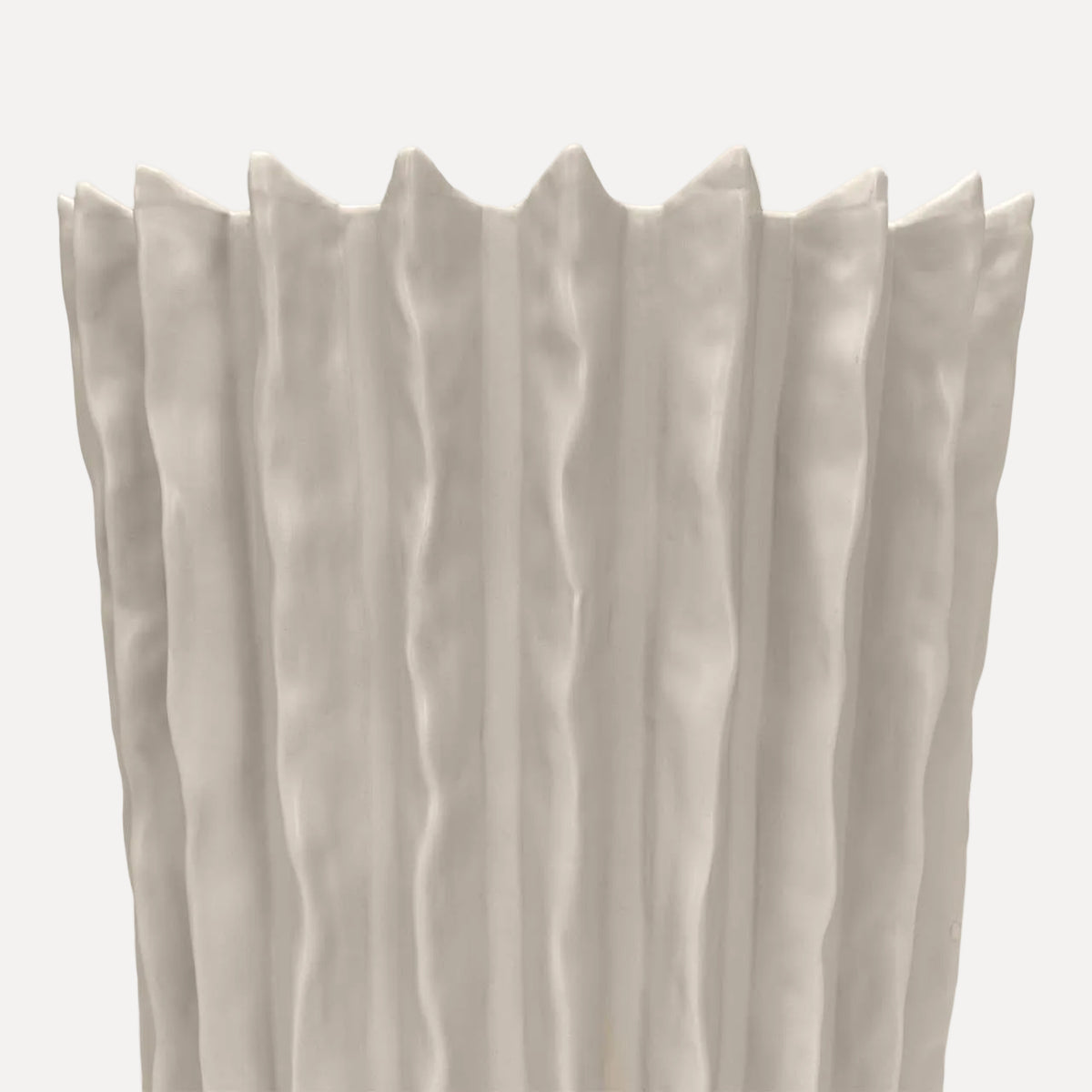 Guillian Wide Vase Vases