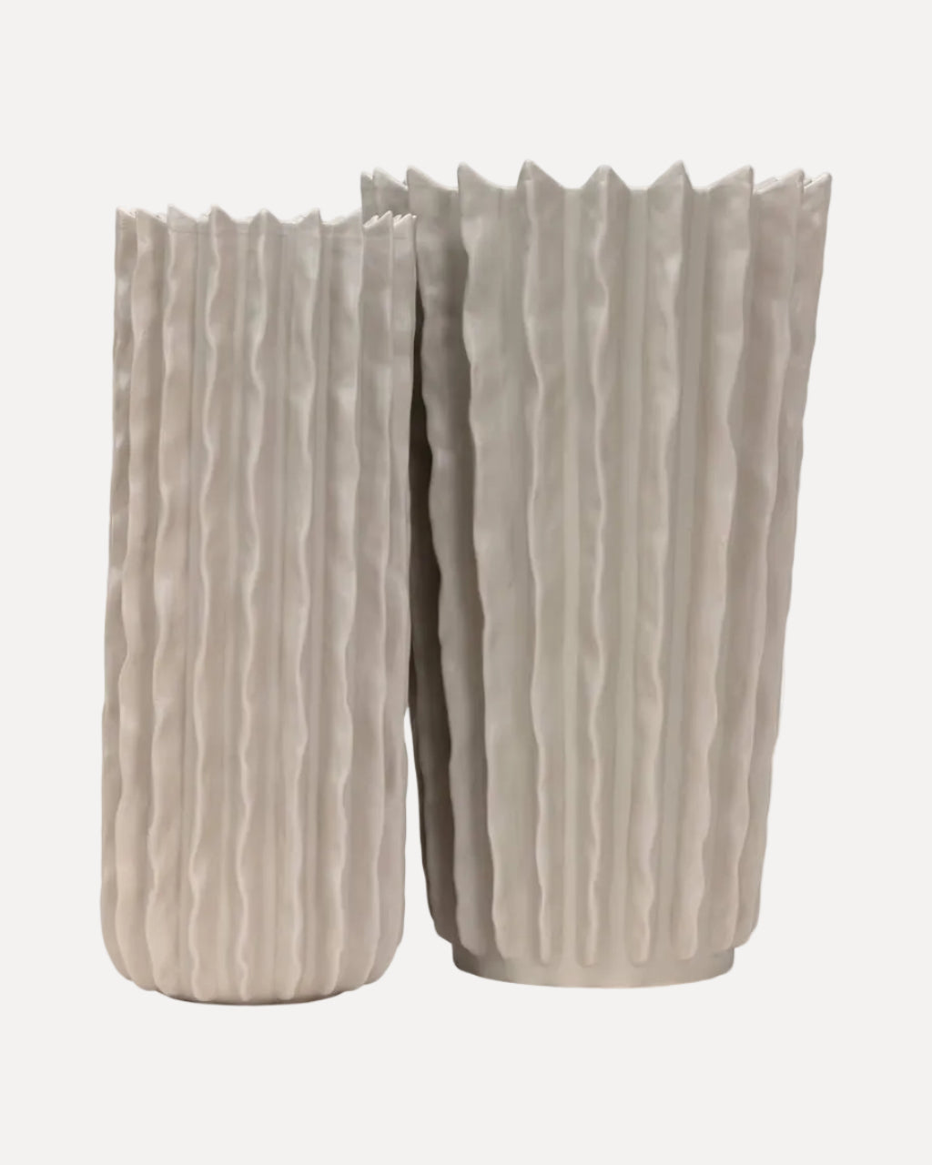 Guillian Wide Vase Vases