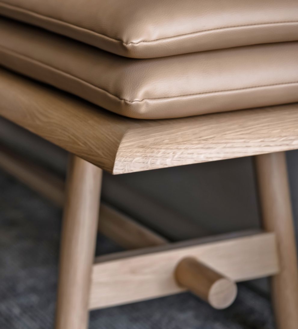 Ami Bench Benches