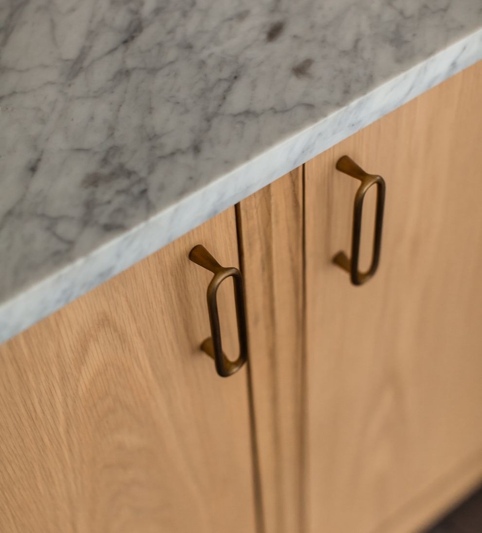 Anna Console Console