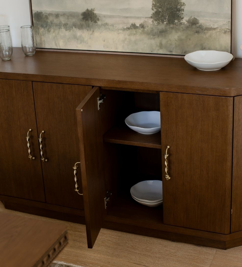 Annika Console Consoles