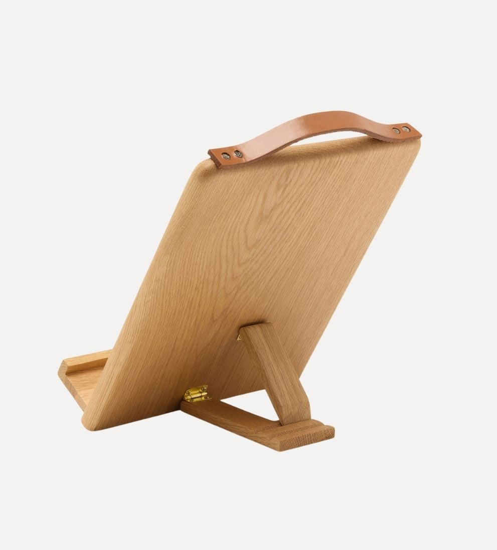 Arwen Recipe Stand Decor