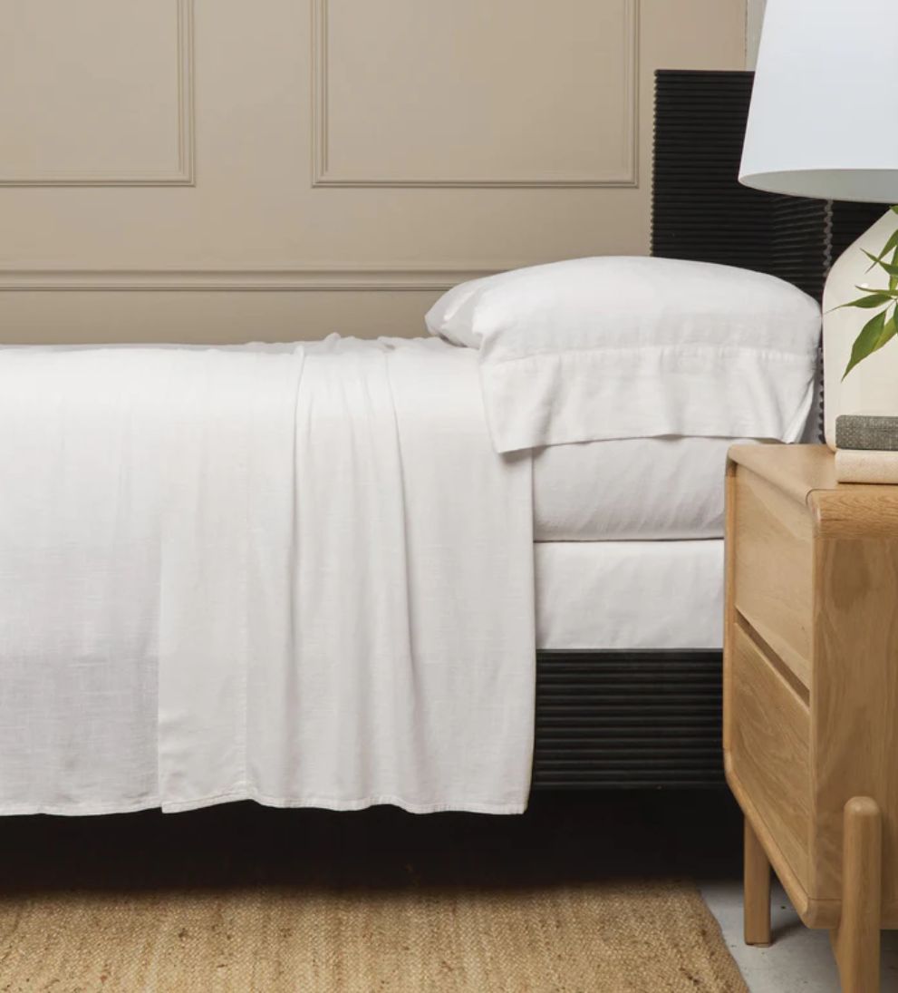 Bamboo Linen Sheet Set in White Bedding