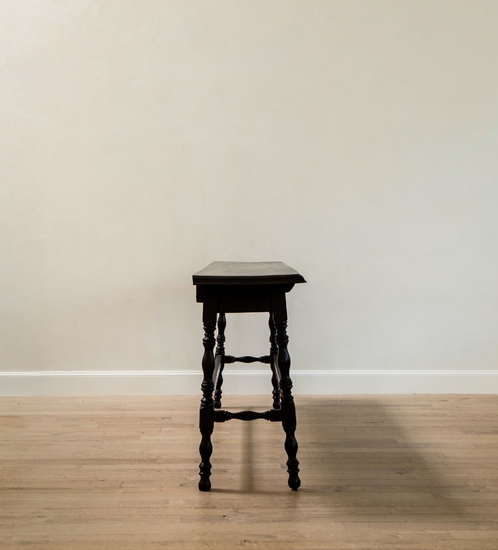 Bastien Draper’s Console Table 2 Consoles