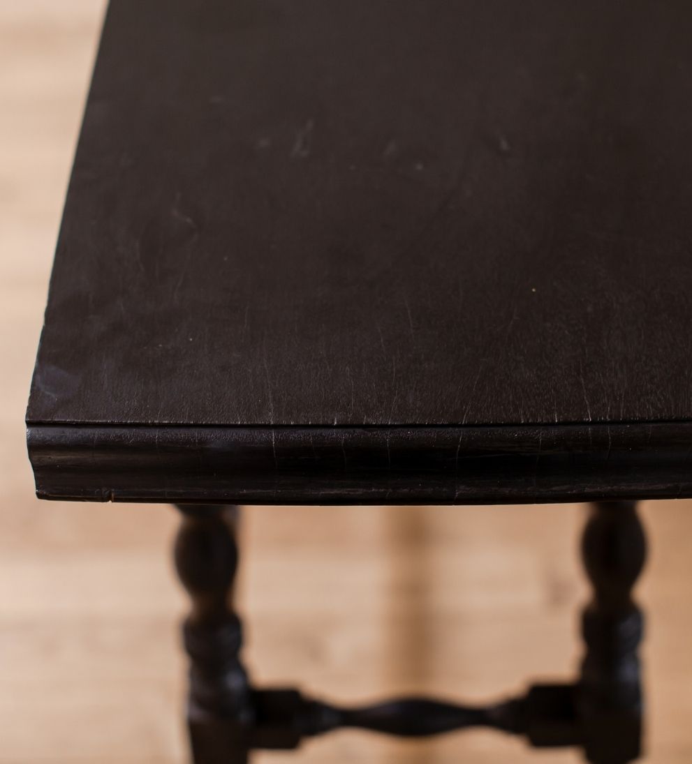 Bastien Draper’s Console Table 2 Consoles