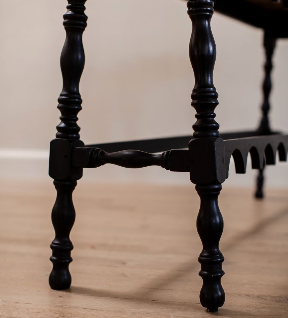 Bastien Draper’s Console Table 2 Consoles