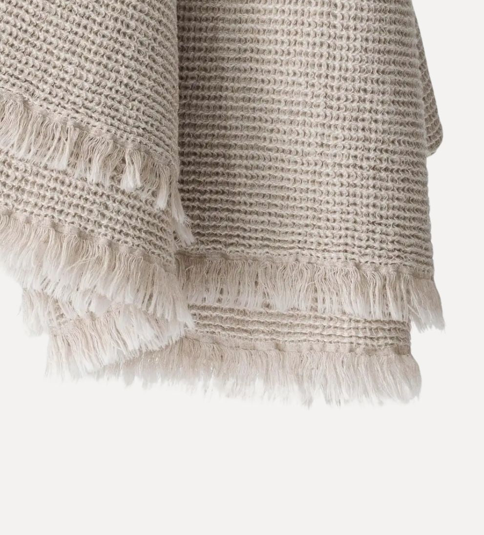 Calma Blanket Blankets