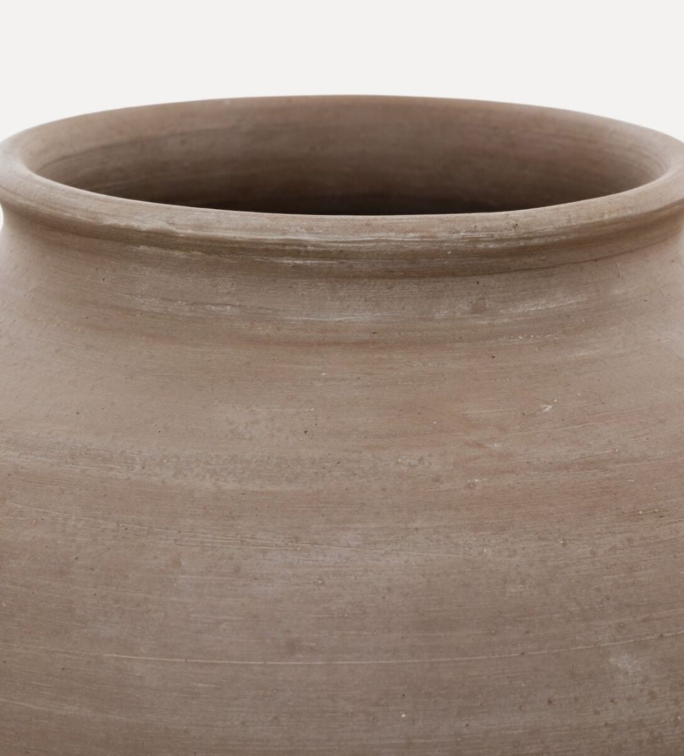 Carolina Vase Vases