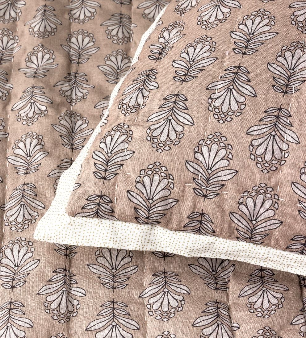 Charlotte Block Print Quilt - Rosewater Bedding