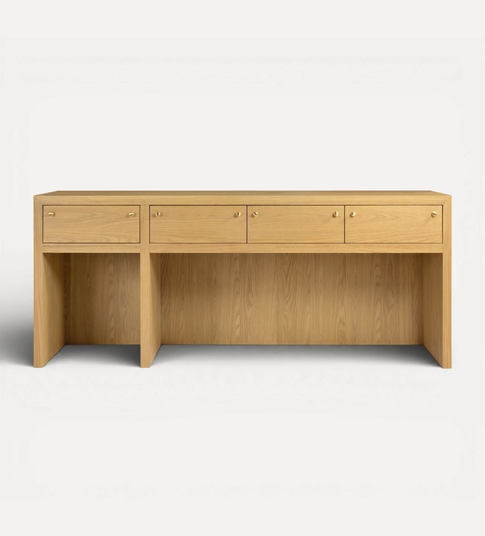 Clara Storage Console Console