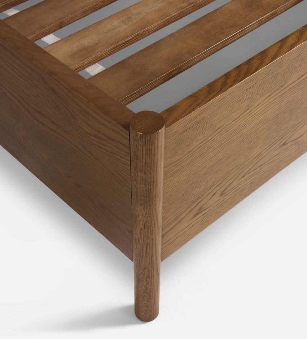 Clover Woven King Bed Beds