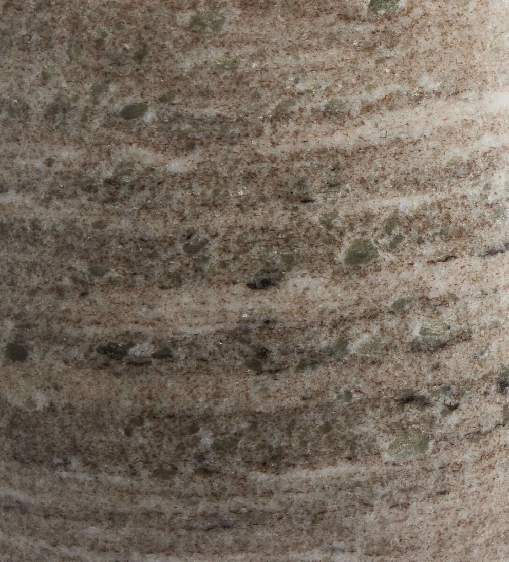 Daria Vase Vases