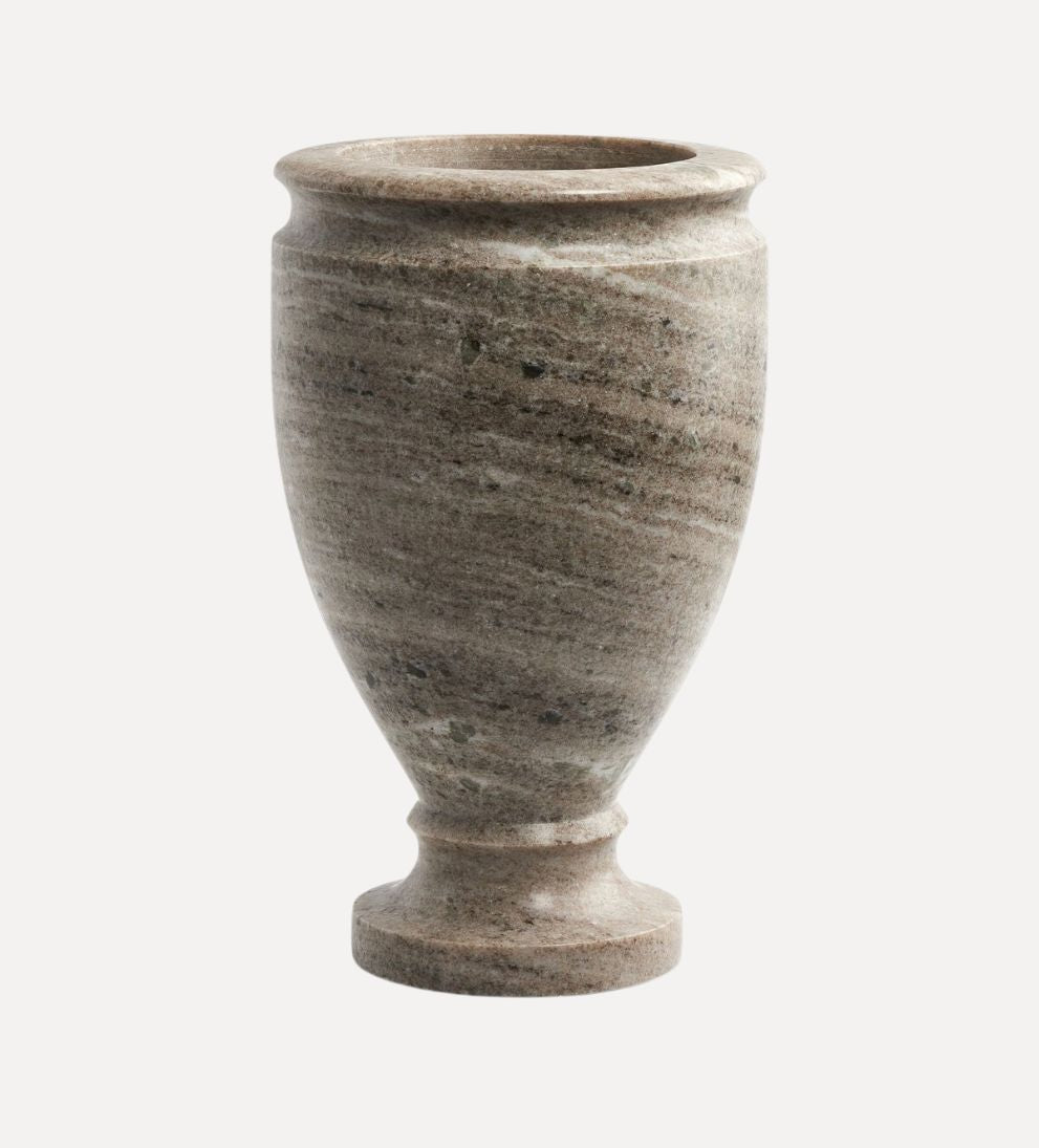 Daria Vase Vases