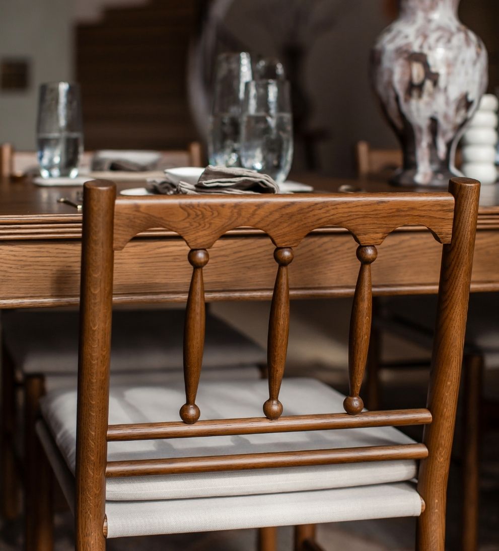 Elizabeth Nutmeg 96-120" Expandable Dining Table Dining Tables