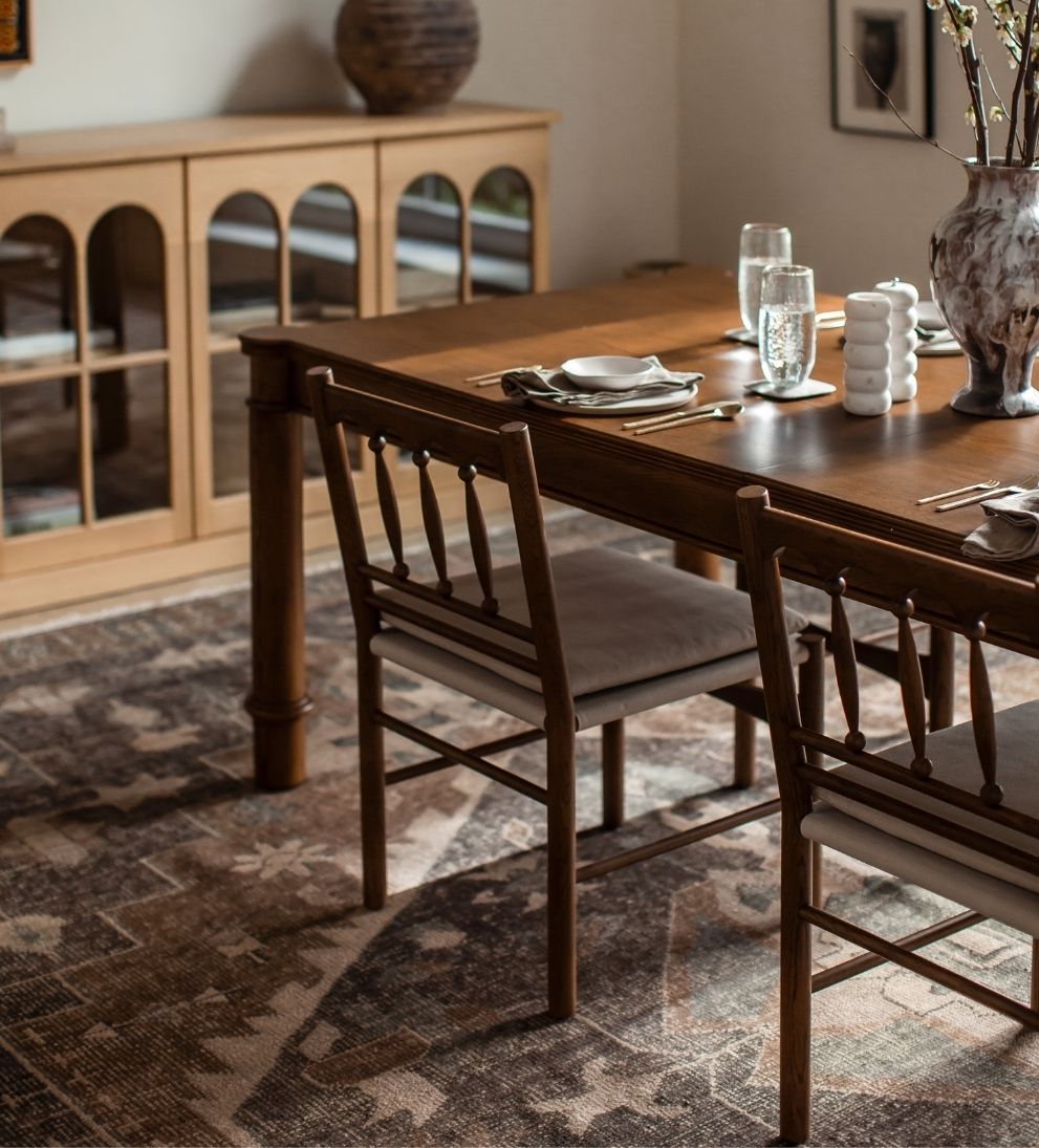 Elizabeth Nutmeg 96-120" Expandable Dining Table Dining Tables