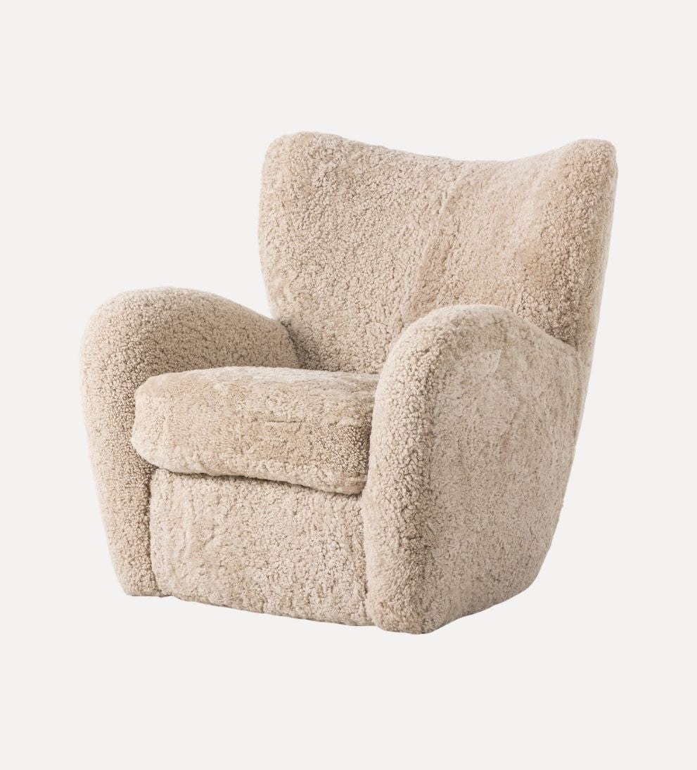 Elowen Chair in Beige Shearling Chairs