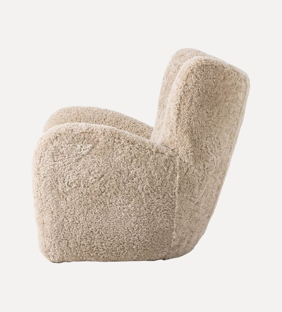 Elowen Chair in Beige Shearling Chairs