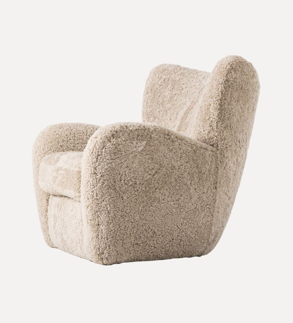 Elowen Chair in Beige Shearling Chairs