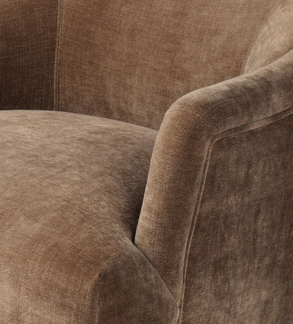 Evander Chair Chairs