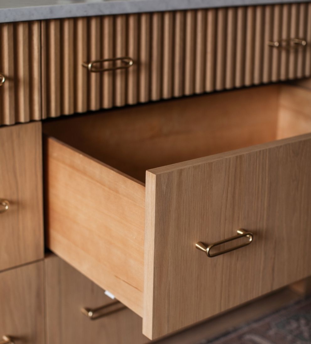 Freya Dresser Dressers