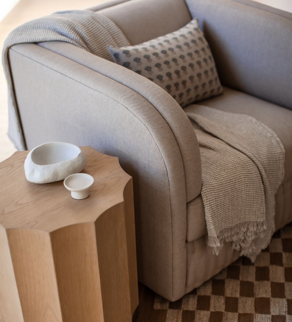Holly Custom Swivel Chair Lounge Chairs