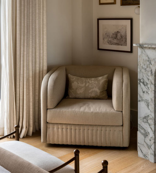 Holly Custom Swivel Chair