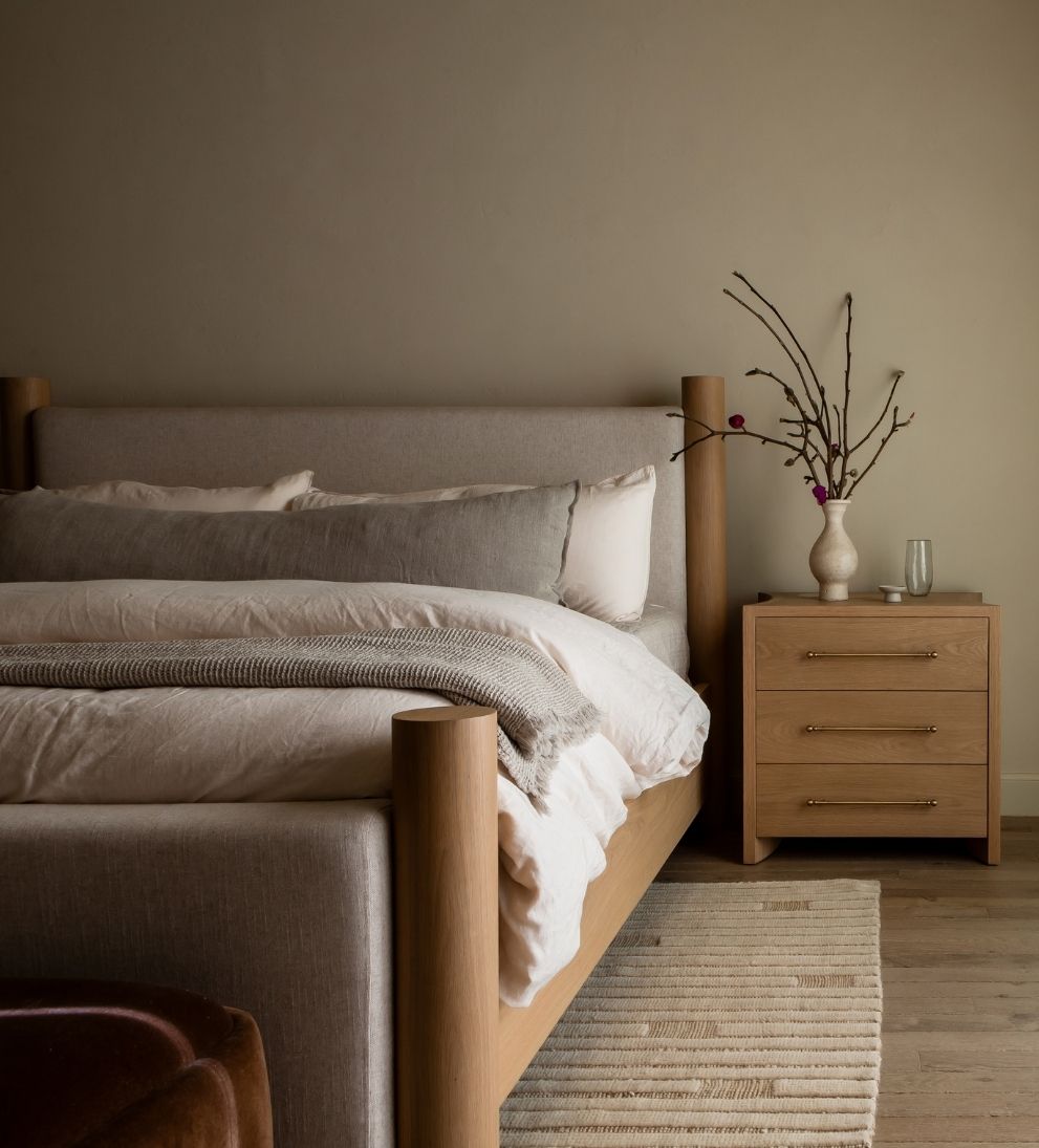 Katelyn 3-Drawer Nightstand Nightstands