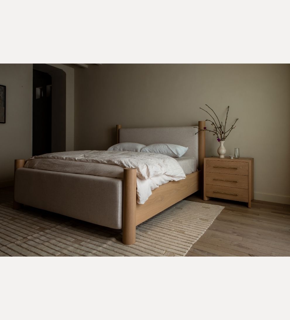 Hugo King Bed Beds