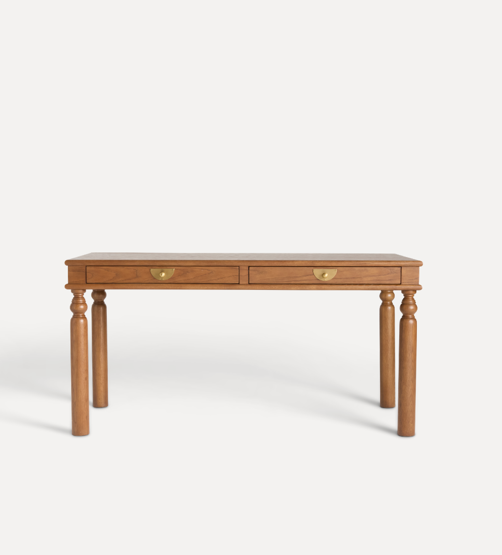 Isa Desk