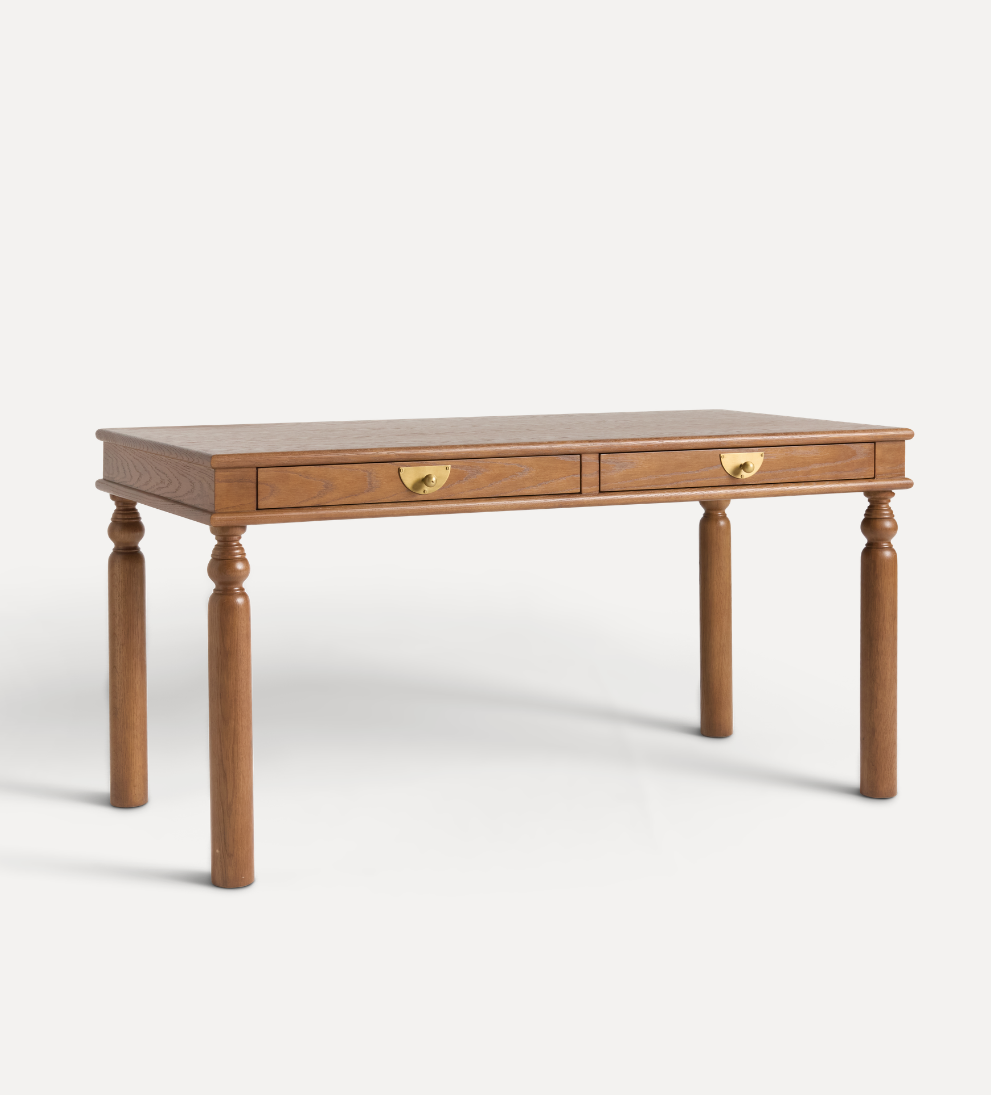 Isa Desk