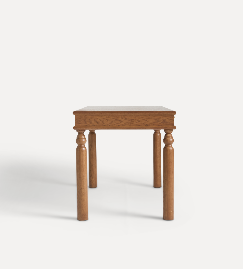 Isa Desk