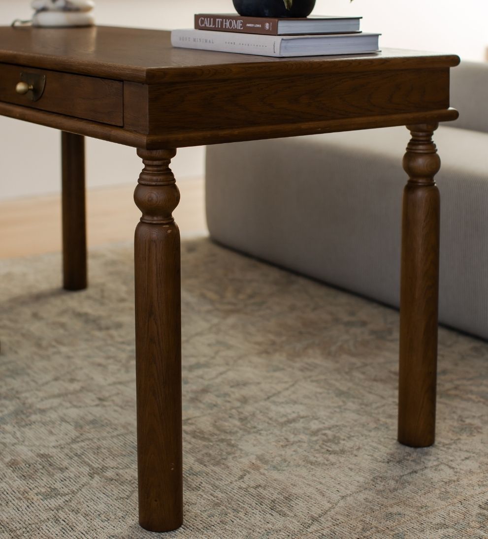 Isa Desk Desks