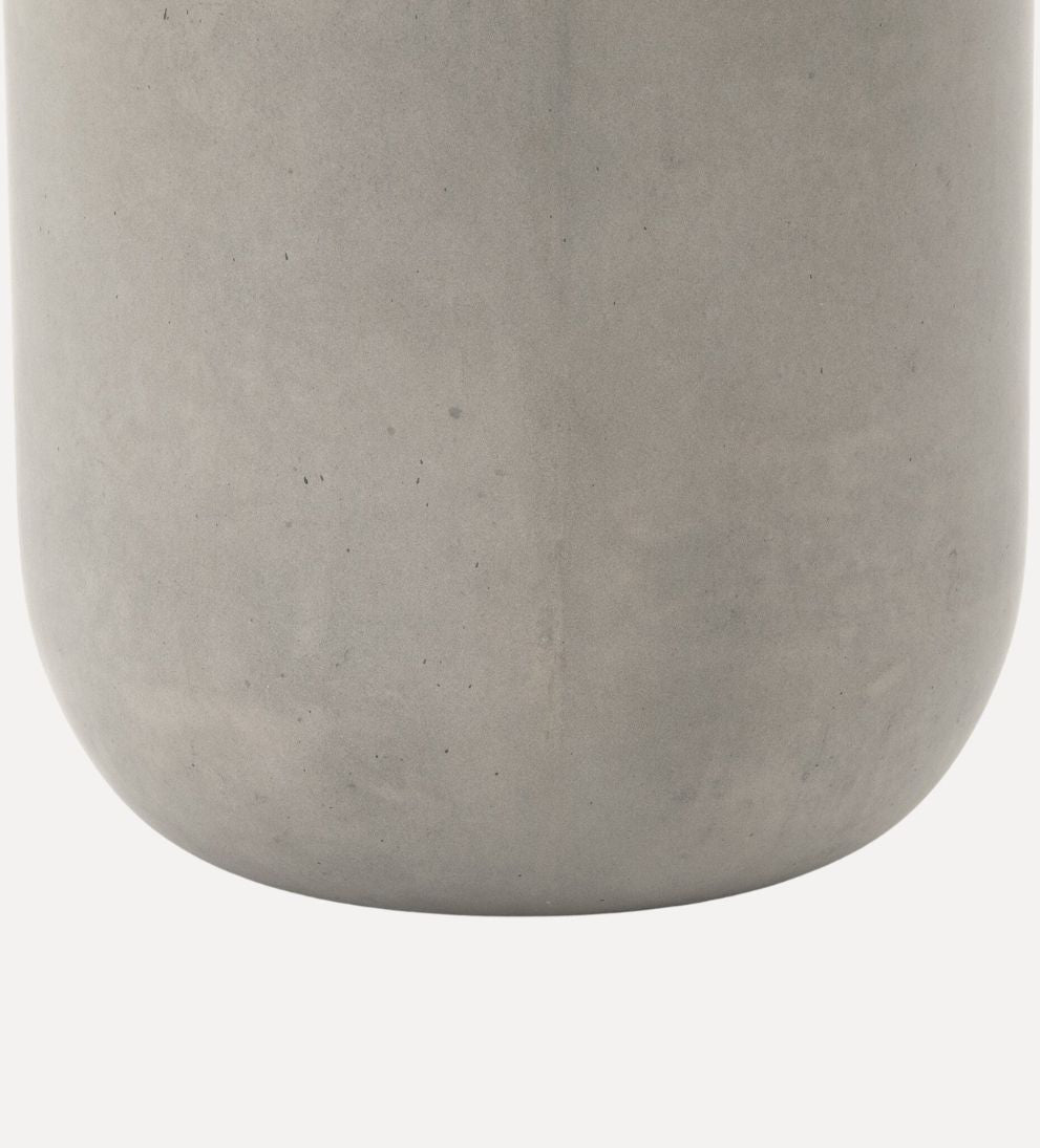 Ivanna Round Outdoor End Table Outdoor