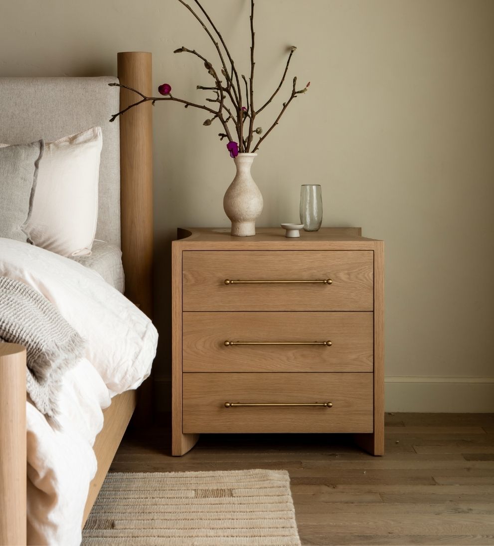 Katelyn 3-Drawer Nightstand Nightstands