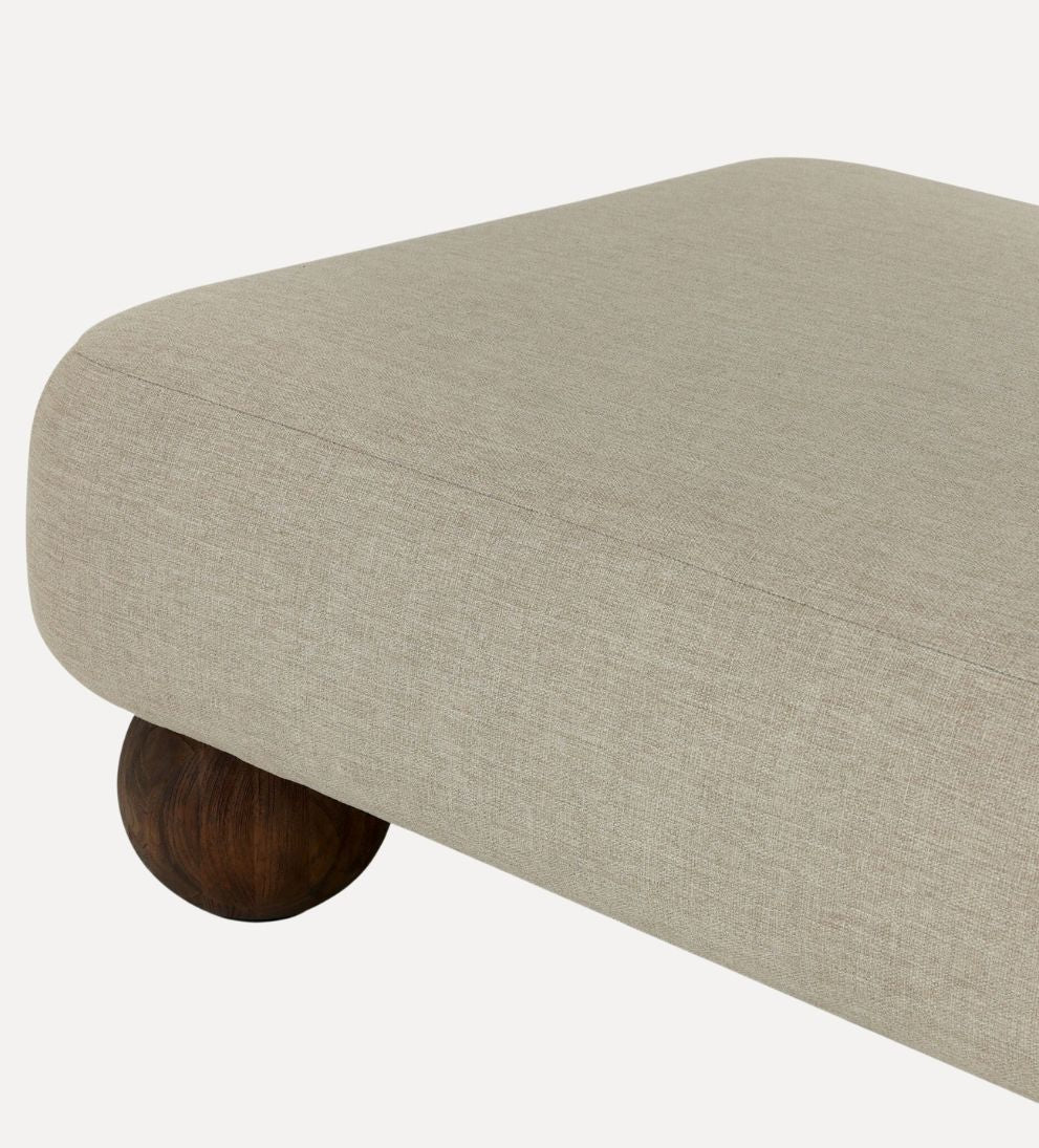 Layla Outdoor Chaise Outdoor
