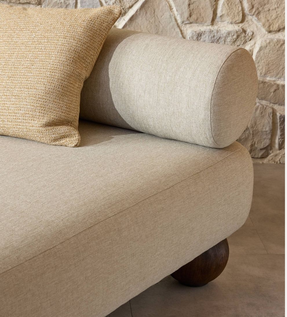 Layla Outdoor Chaise Outdoor