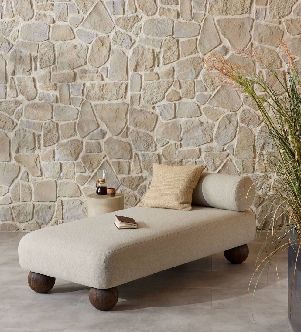 Layla Outdoor Chaise Outdoor