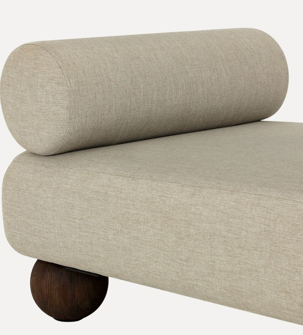 Layla Outdoor Chaise Outdoor