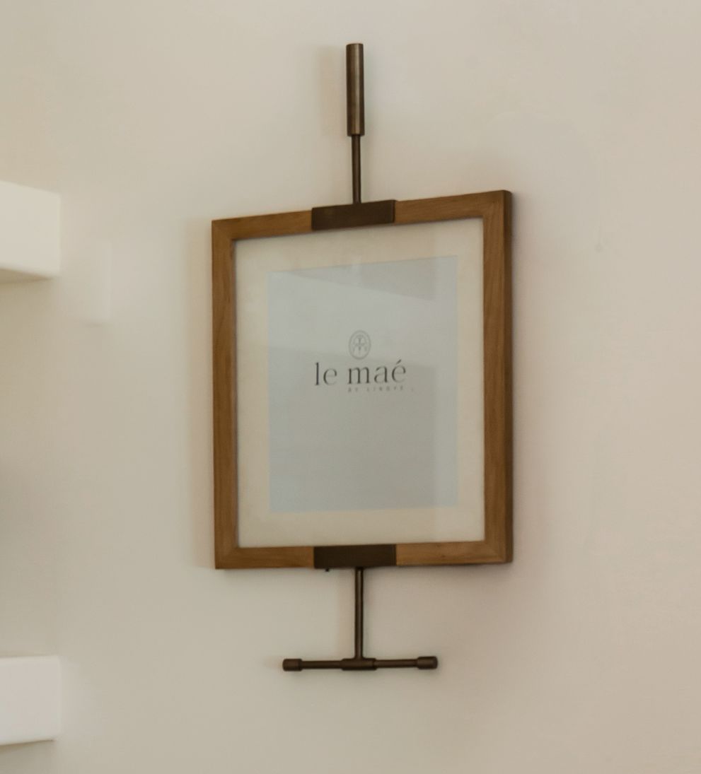 Lyon Frame - Wall Display Picture Frames