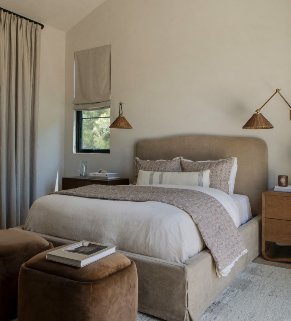 Amalie King Bed Beds