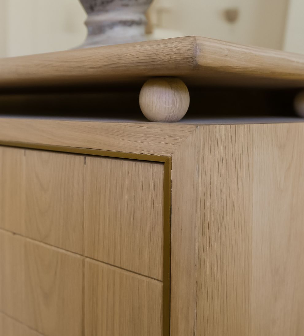 Marseille Console Consoles