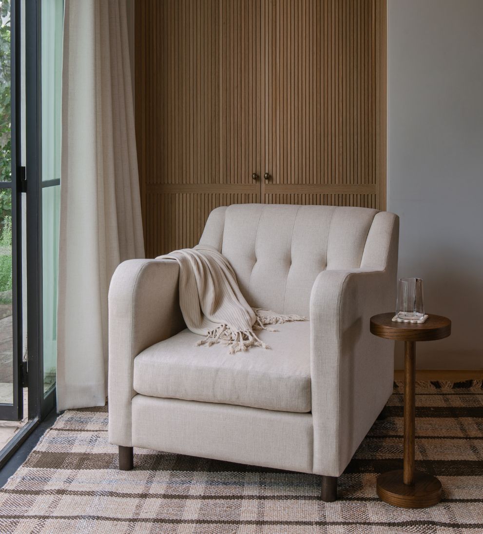 Martin Custom Lounge Chair Lounge Chairs