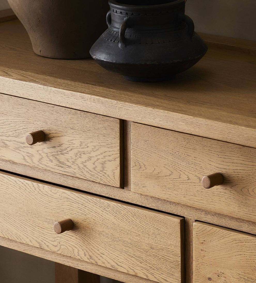 Mila Console Table Consoles