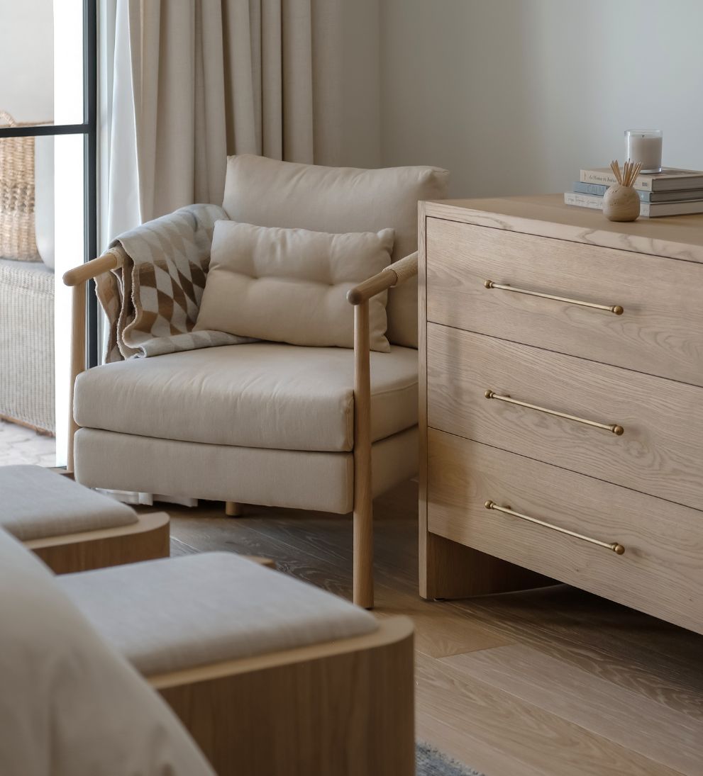 Katelyn White Oak Curved Dresser Dressers