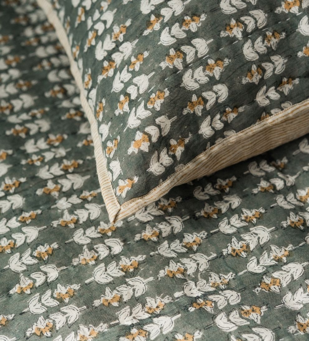 Flora Block Print Quilt in Olive Quilt