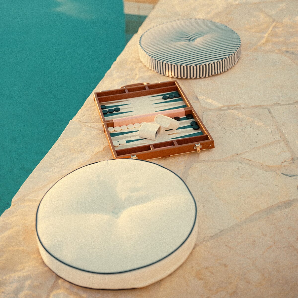 The Circular Pillow - Rivie White Outdoor Pillows