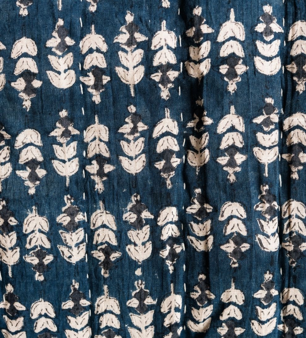 Flora Block Print Quilt in Stargazer Quilt