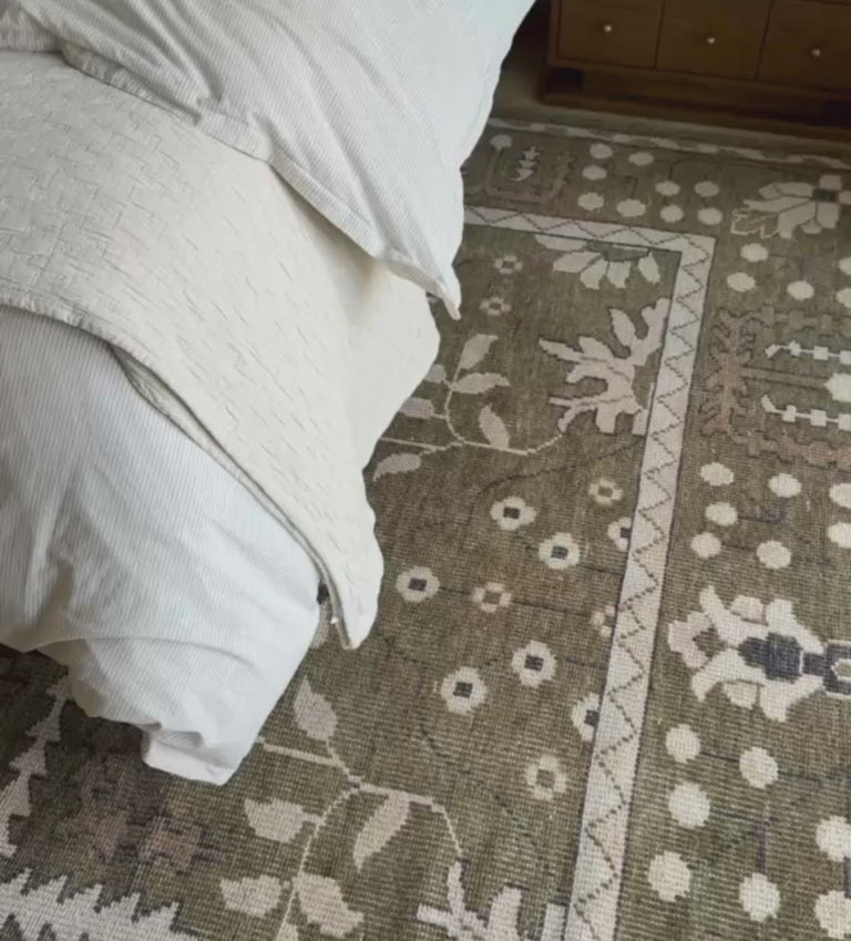 Eryn Rug in Moss Rugs