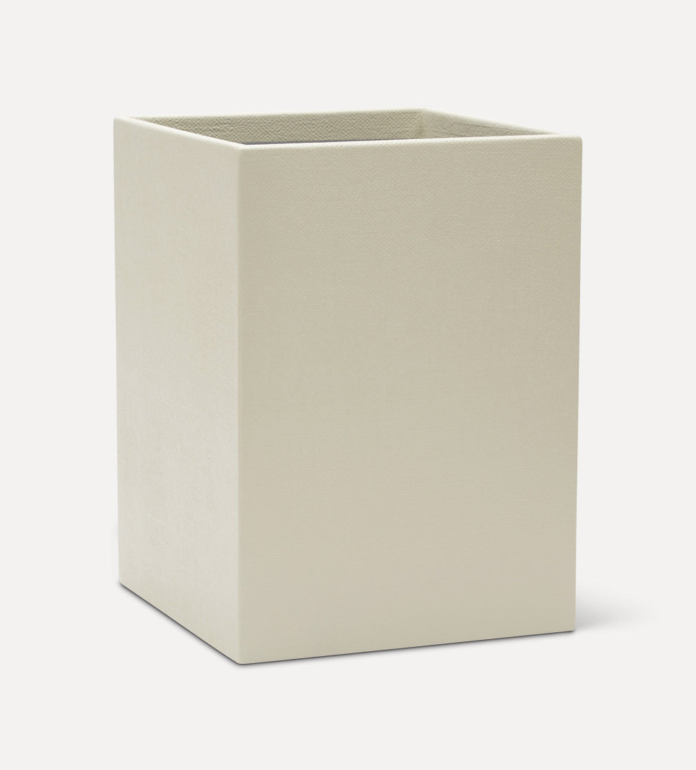 Clara Wastebasket Bath Accessories