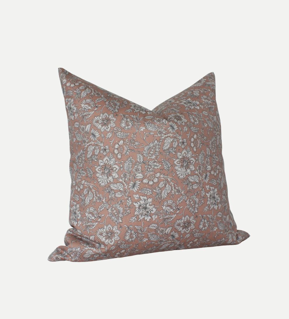 Valentina Pillow Pillows